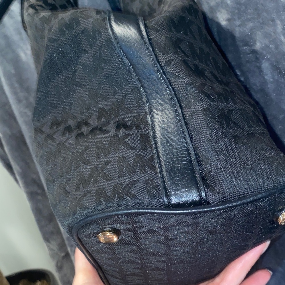 Michael Kors Black Shoulder Bag with Gold Accents - Picture 3 of 15